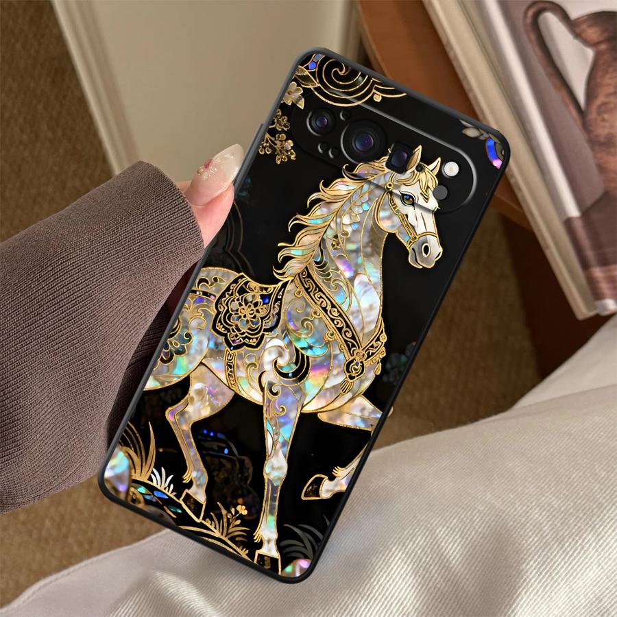 Lucky Horse Funda Phone Cover  - Phone Cases Google Pixel 9A recension och pris