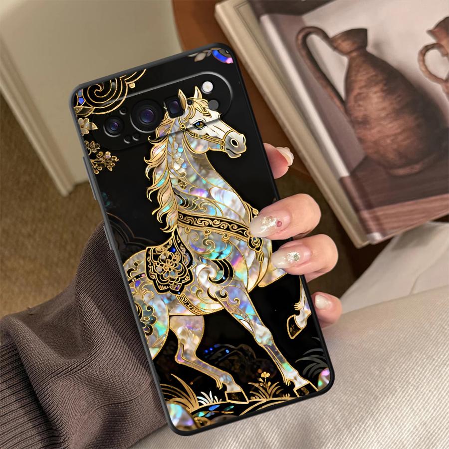 Lucky Horse Funda Phone Cover  - Phone Cases Google Pixel 9A recension och pris