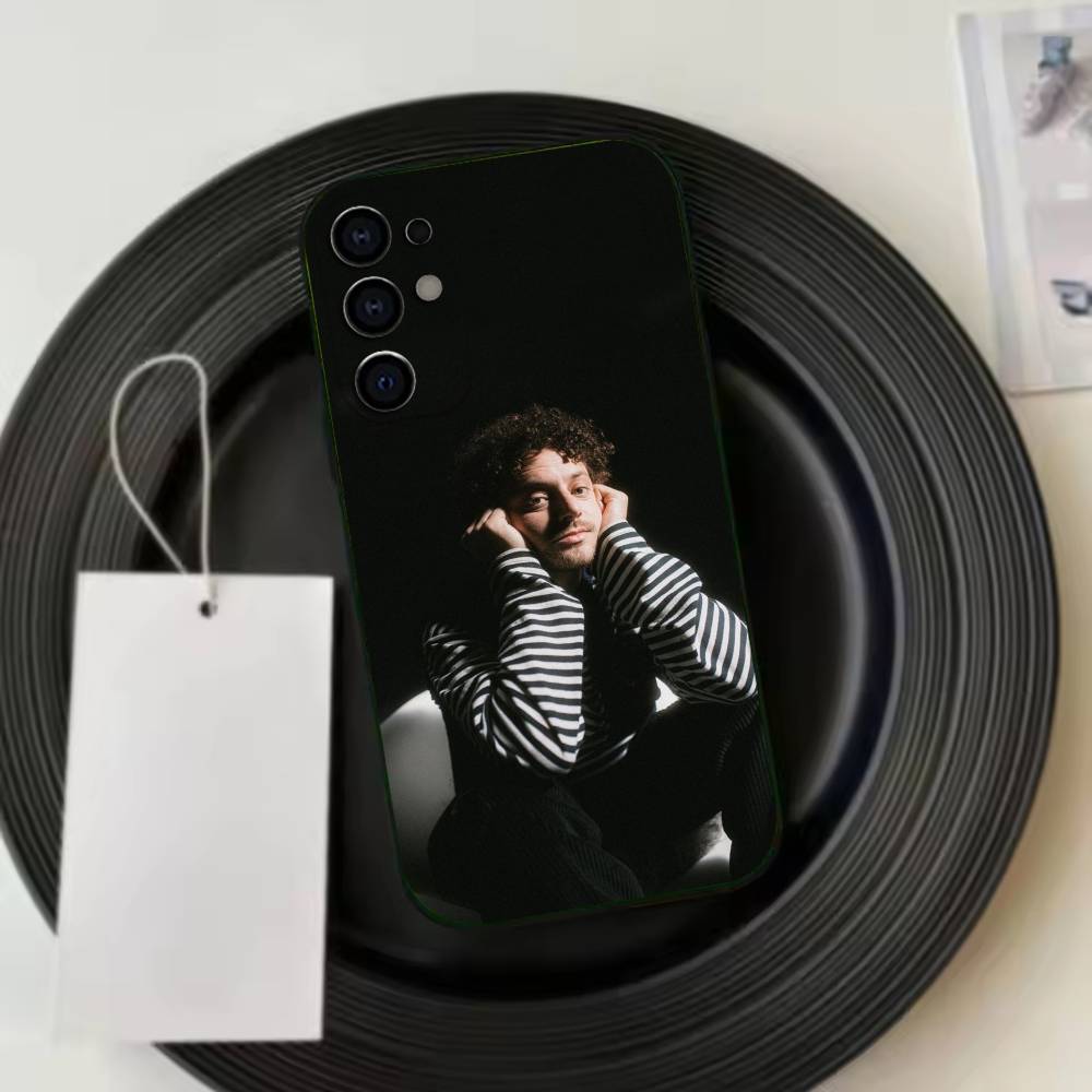 Jordan Benjamin Pop singer  Ph - Phone Cases Jordan recension och pris